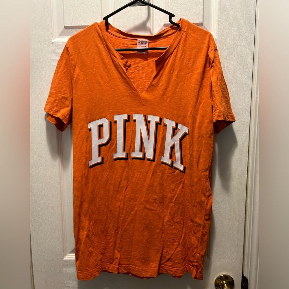 PINK Victoria Secret T-shirt small